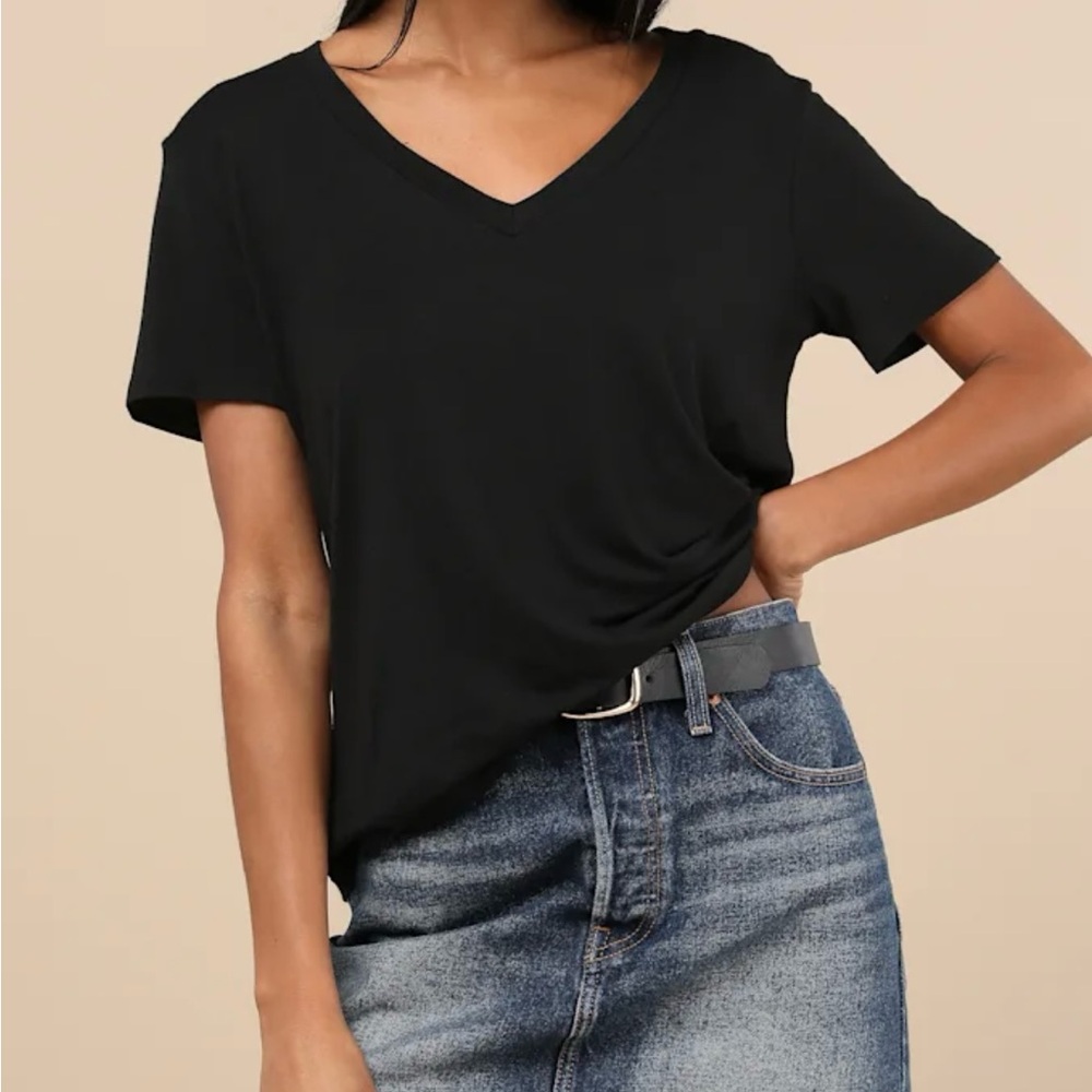 Lulus Black low v neck stretchy basic relaxed fit t shirt XL